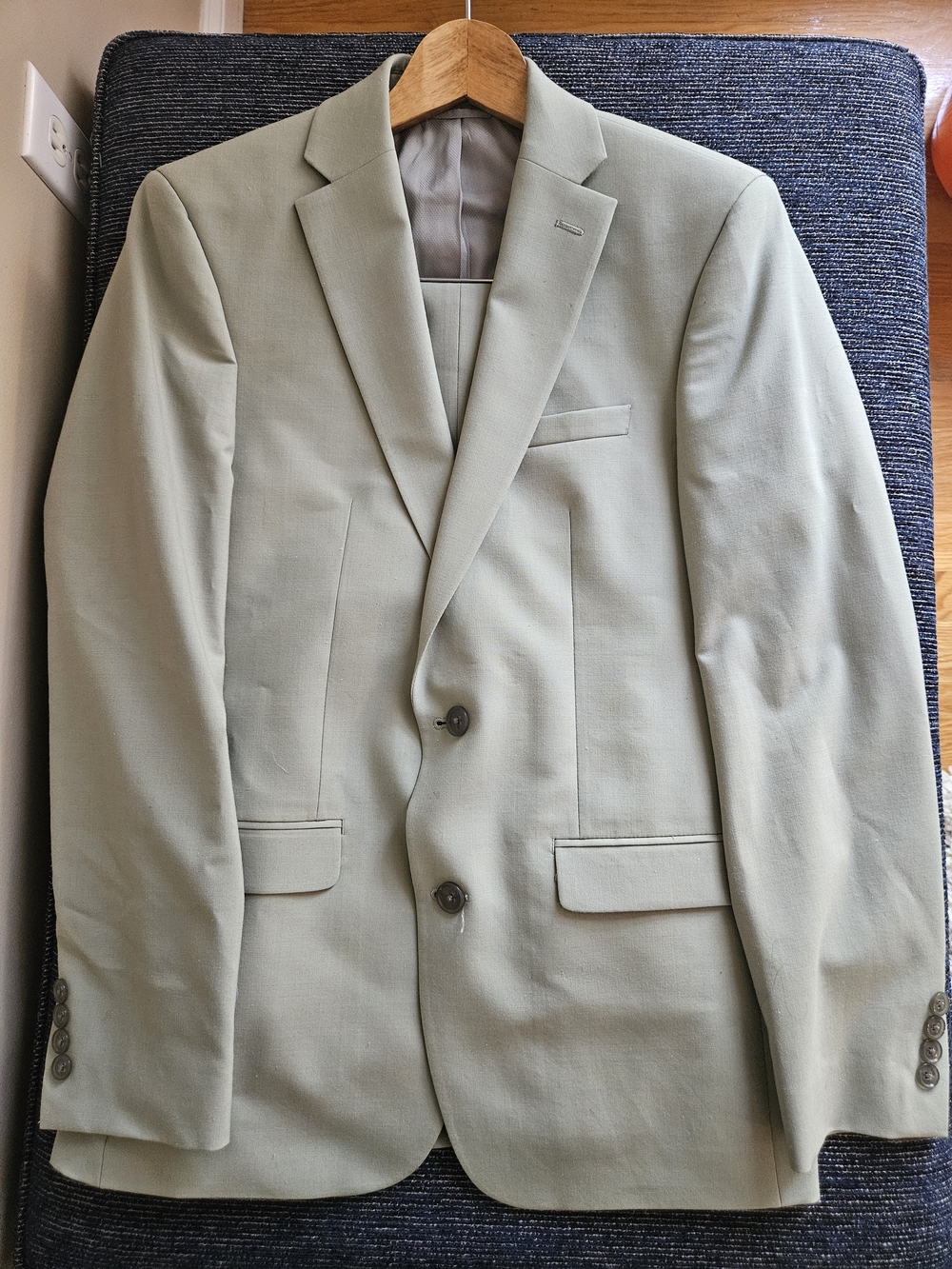 Bar III Men's Sage Green Two-Button Blazer